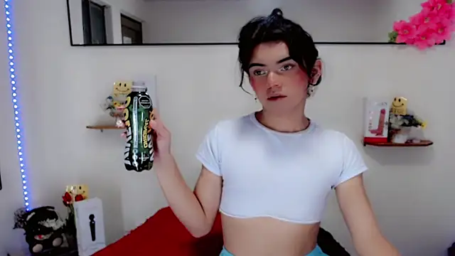 Snapshot of NathalialLooes chatting on March 9, 2026, 5:55 am NathalialLooes online show from March 9, 2026, 5:55 am