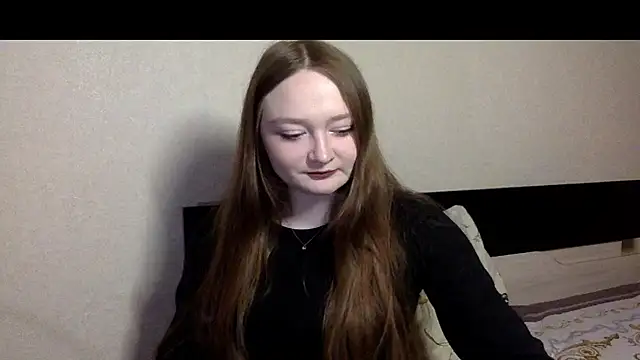 vikipinkk online show from February 2, 2026, 8:08 pm