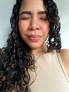 AshlyViper online show from February 8, 2026, 10:29 pm