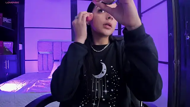 KarelyMitchel online show from February 7, 2026, 2:03 pm