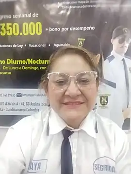 Snapshot of JULIETA_21- chatting on June 4, 2026, 4:11 pm JULIETA 21- online show from June 4, 2026, 4:11 pm