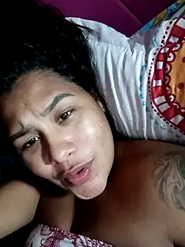 Snapshot of Eira_Allen chatting on April 7, 2026, 10:00 pm Eira Allen online show from April 7, 2026, 10:00 pm
