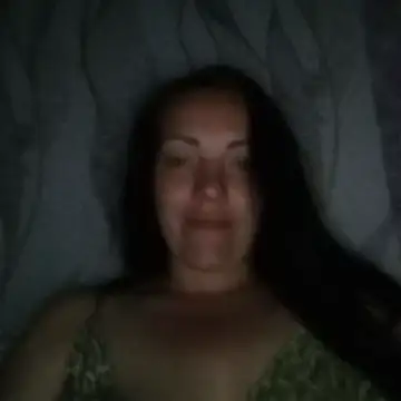 Snapshot of Oliviya_cox chatting on April 9, 2026, 12:01 am Oliviya cox online show from April 9, 2026, 12:01 am