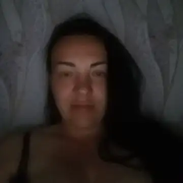 Snapshot of Oliviya_cox chatting on May 10, 2026, 8:11 pm Oliviya cox online show from May 10, 2026, 8:11 pm