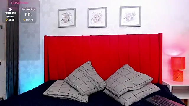 arlequiin  online show from February 28, 2026, 7:35 pm