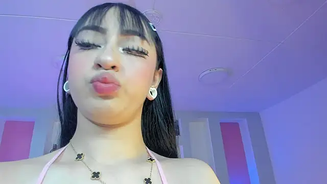 Maddie Rosee online show from March 7, 2026, 3:35 am