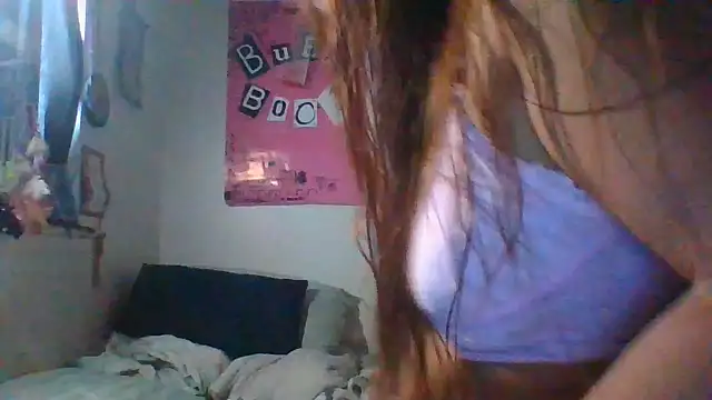 Snapshot of Anavrinjae chatting on July 23, 2026, 6:04 pm Anavrinjae online show from July 23, 2026, 6:04 pm