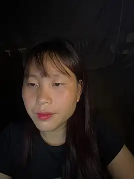 Snapshot of kekely chatting on July 9, 2026, 2:16 pm kekely online show from July 9, 2026, 2:16 pm