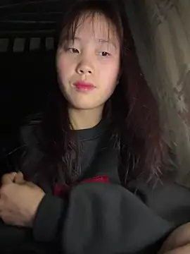 kekely online show from March 15, 2026, 9:44 pm