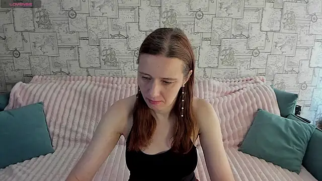 Kathrine Meyer online show from May 4, 2026, 2:15 am