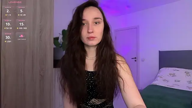 MegiMagic online show from April 22, 2026, 4:36 pm