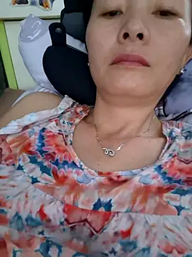 Baby-loveass69 online show from May 4, 2026, 11:18 pm