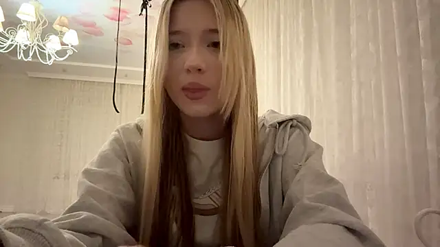 IvyArmbrister online show from March 3, 2026, 5:20 pm