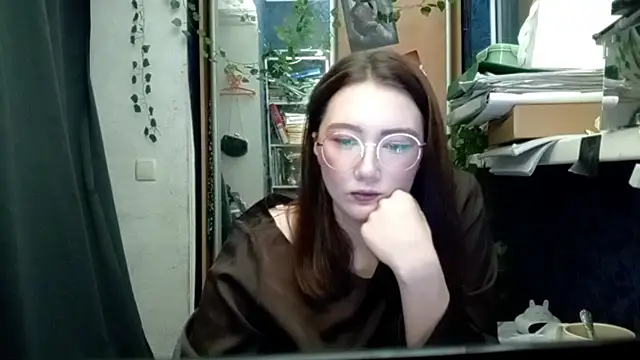 PhoebePalmer online show from March 21, 2026, 8:24 pm