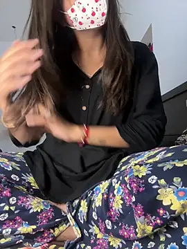 Snapshot of kavyababy00 chatting on February 7, 2026, 12:13 pm kavyababy00 online show from February 7, 2026, 12:13 pm