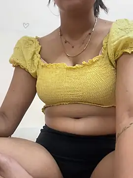 Snapshot of kavyababy00 chatting on March 8, 2026, 7:50 pm kavyababy00 online show from March 8, 2026, 7:50 pm