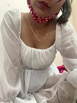 Snapshot of kavyababy00 chatting on February 24, 2026, 5:25 pm kavyababy00 online show from February 24, 2026, 5:25 pm