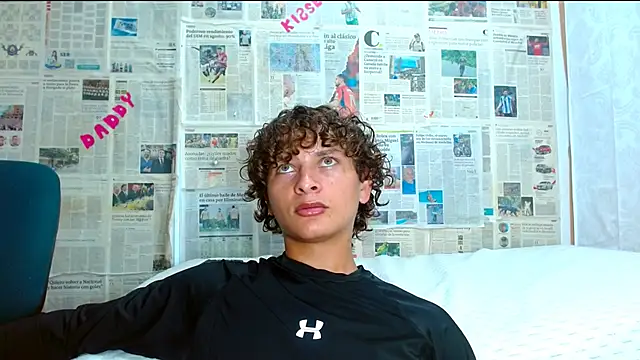 arielnoir6958 online show from February 8, 2026, 11:24 pm