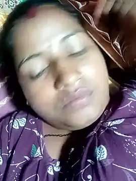 Snapshot of Your_deshibhabi25years chatting on May 12, 2026, 3:40 pm Your deshibhabi25years online show from May 12, 2026, 3:40 pm