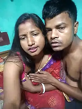 Snapshot of Your_deshibhabi25years chatting on April 28, 2026, 2:27 am Your deshibhabi25years online show from April 28, 2026, 2:27 am