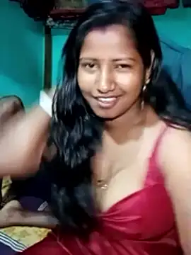 Snapshot of Your_deshibhabi25years chatting on April 10, 2026, 10:06 pm Your deshibhabi25years online show from April 10, 2026, 10:06 pm