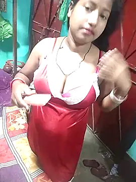 Snapshot of Your_deshibhabi25years chatting on April 20, 2026, 10:33 pm Your deshibhabi25years online show from April 20, 2026, 10:33 pm