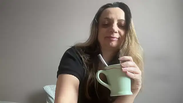 ShyFlameLive online show from April 26, 2026, 12:46 pm