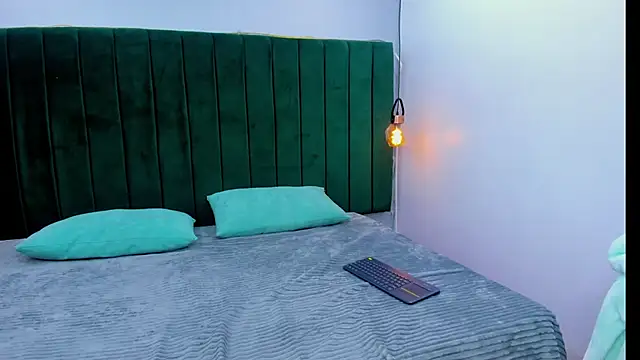 Amber-Horney online show from March 19, 2026, 3:12 pm