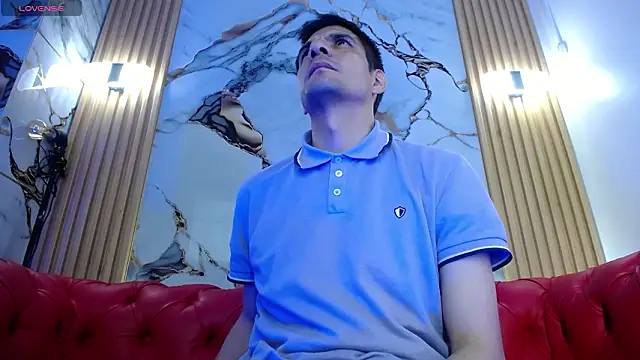 Adam Arango  online show from February 3, 2026, 12:21 pm