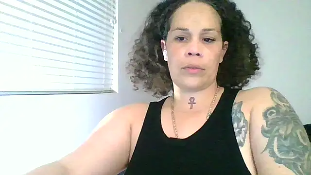 Snapshot of harleycakess chatting on March 6, 2026, 4:51 am harleycakess online show from March 6, 2026, 4:51 am