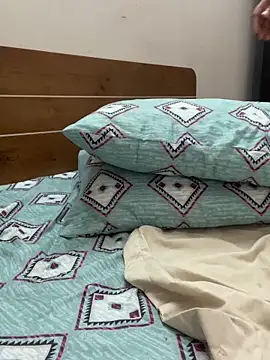 ur crazybrother online show from March 16, 2026, 8:07 am