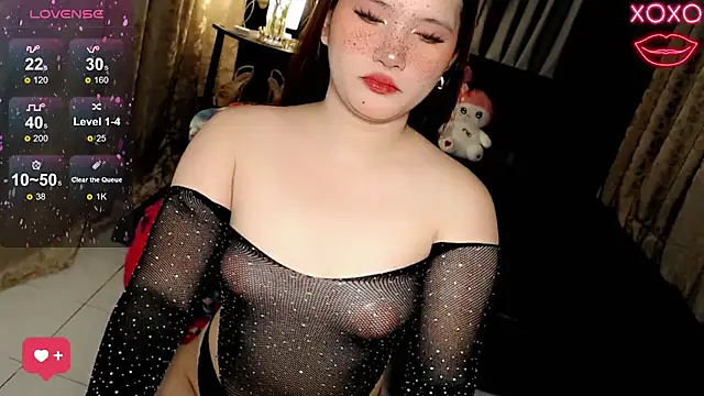 IsabellaXoXo69 online show from April 6, 2026, 12:39 am