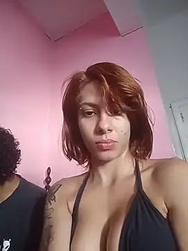 Snapshot of casal_atrevido chatting on March 18, 2026, 12:30 pm casal atrevido online show from March 18, 2026, 12:30 pm