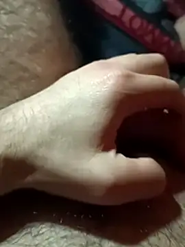 Snapshot of Erkegin001 chatting on April 5, 2026, 10:00 am Erkegin001 online show from April 5, 2026, 10:00 am