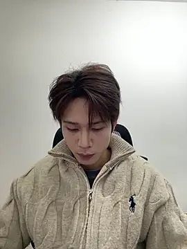 SM 004 online show from February 13, 2026, 11:10 am