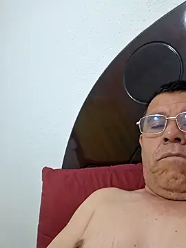 Snapshot of eros3442 chatting on July 25, 2026, 4:09 am eros3442 online show from July 25, 2026, 4:09 am