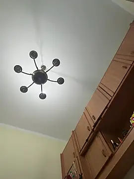 lunaaarheaa online show from March 17, 2026, 7:22 am