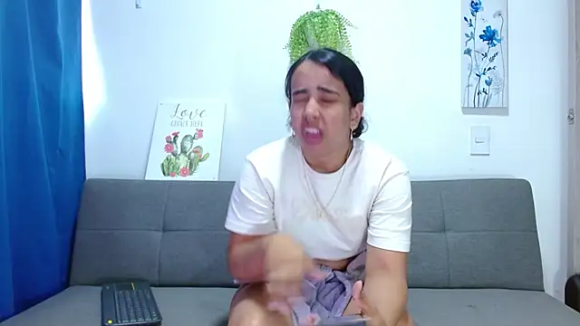 Diva noir online show from February 5, 2026, 5:31 pm