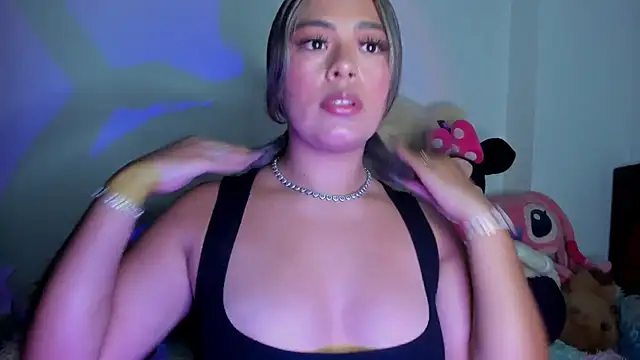 Snapshot of Kylievoos chatting on March 12, 2026, 11:20 pm Kylievoos online show from March 12, 2026, 11:20 pm