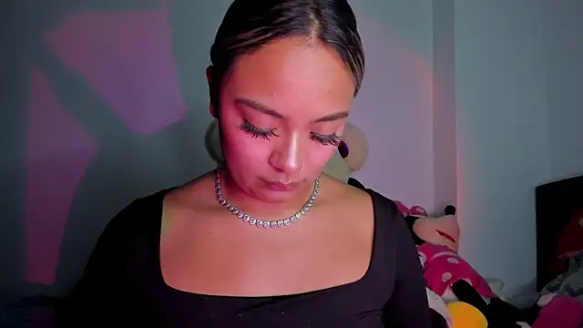 Snapshot of Kylievoos chatting on March 6, 2026, 1:11 am Kylievoos online show from March 6, 2026, 1:11 am