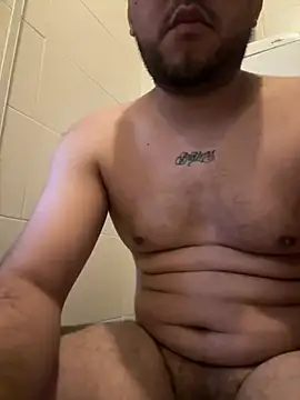 Snapshot of latinocalientehot chatting on June 30, 2026, 6:52 pm latinocalientehot online show from June 30, 2026, 6:52 pm