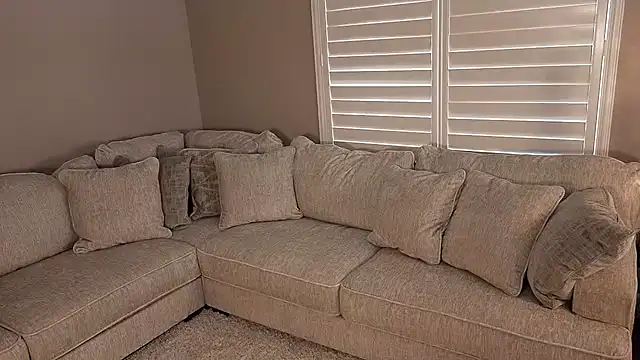 Hot Wife Amber online show from February 15, 2026, 7:35 pm