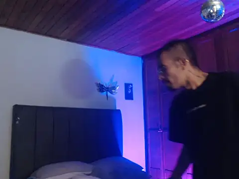 Ozzy4friends online show from February 3, 2026, 1:05 am