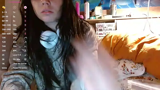 Snapshot of ahungkittykat chatting on May 26, 2026, 4:54 am ahungkittykat online show from May 26, 2026, 4:54 am