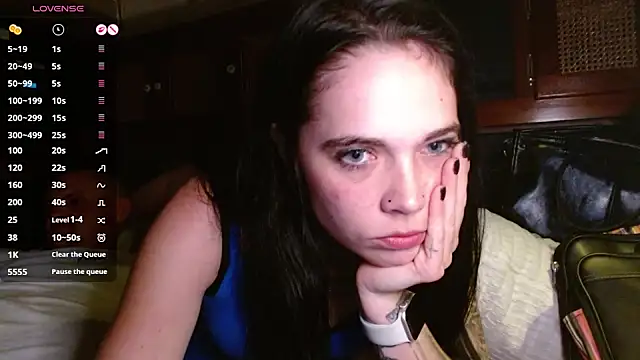 Snapshot of ahungkittykat chatting on June 2, 2026, 1:38 am ahungkittykat online show from June 2, 2026, 1:38 am