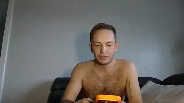 verscub6969 online show from May 1, 2026, 6:46 pm