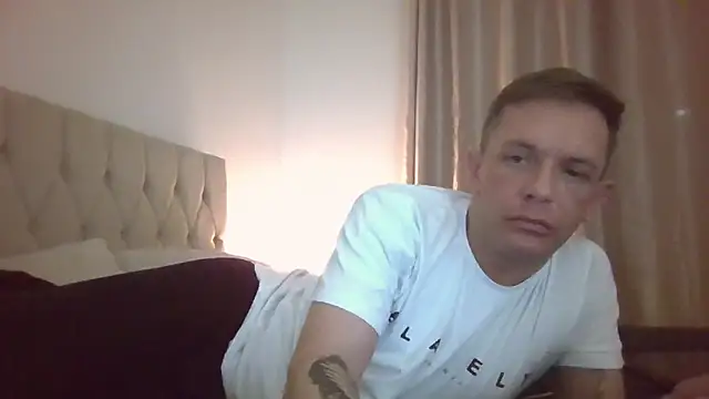 Snapshot of verscub6969 chatting on February 28, 2026, 9:47 pm verscub6969 online show from February 28, 2026, 9:47 pm