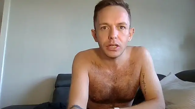 verscub6969 online show from April 30, 2026, 5:53 pm