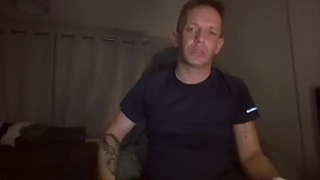 Snapshot of verscub6969 chatting on March 10, 2026, 12:03 am verscub6969 online show from March 10, 2026, 12:03 am