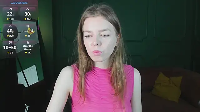  Tina Tayllor  online show from March 25, 2026, 1:54 pm